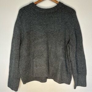Abercrombie and Fitch Gray Crewneck Sweater Women’s Size XL